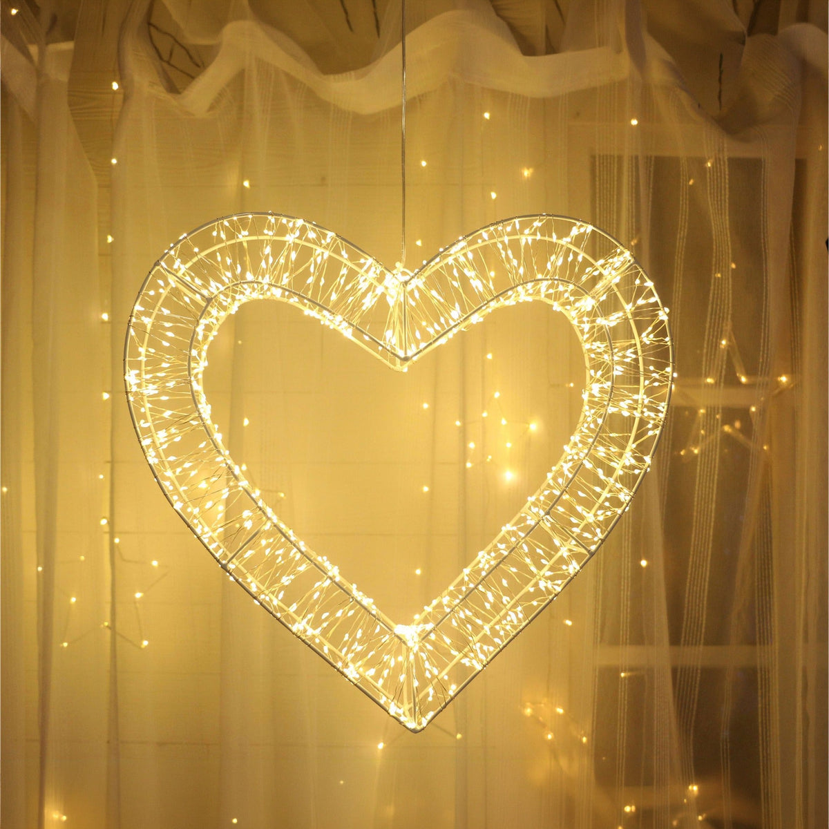Xmas Haus 40cm LED Heart Light – 960 Warm White LEDs with Timer, Indoor & Outdoor Use_Christmas Lights