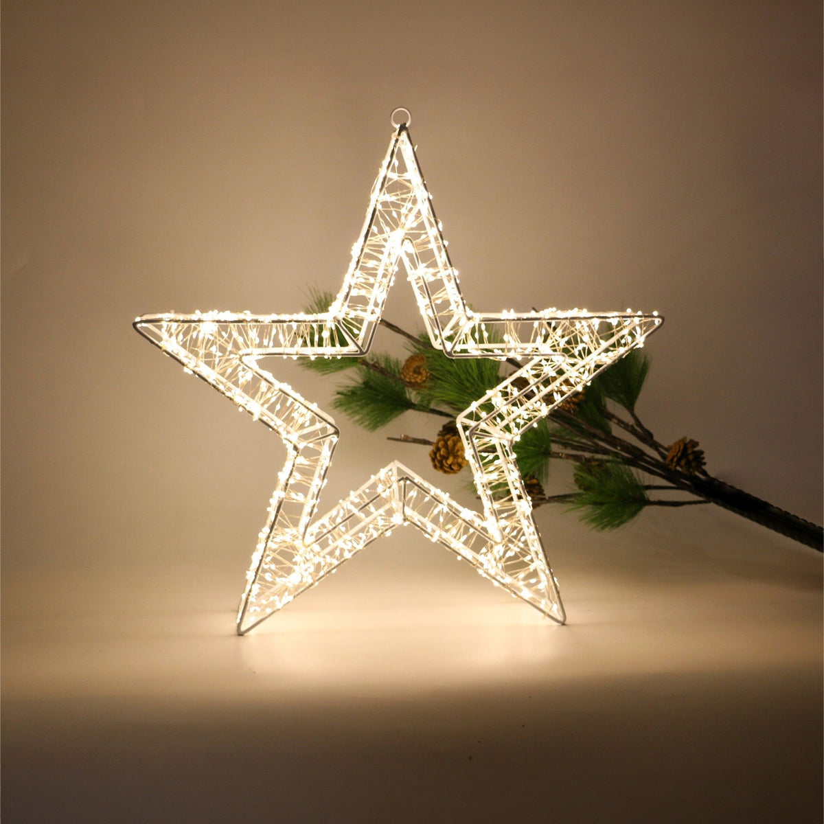 Xmas Haus 50cm LED Star Decoration – 1440 Warm White LEDs, White Wire Frame, Indoor & Outdoor Use with Timer_Christmas Lights