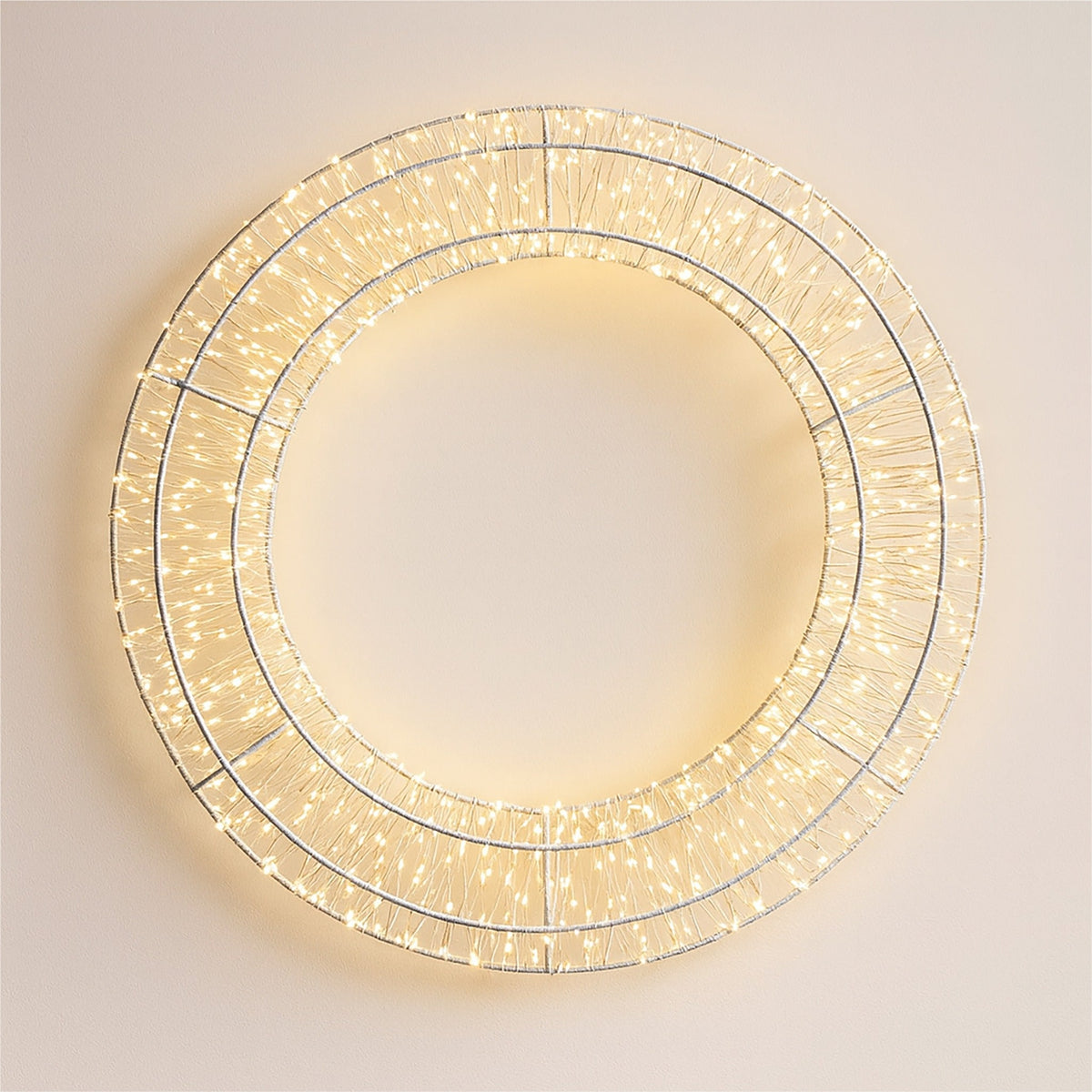 Xmas Haus 50cm LED Circular Wreath – 1440 Warm White LEDs, White Wire Frame, Indoor & Outdoor Decor with Timer_Christmas Lights