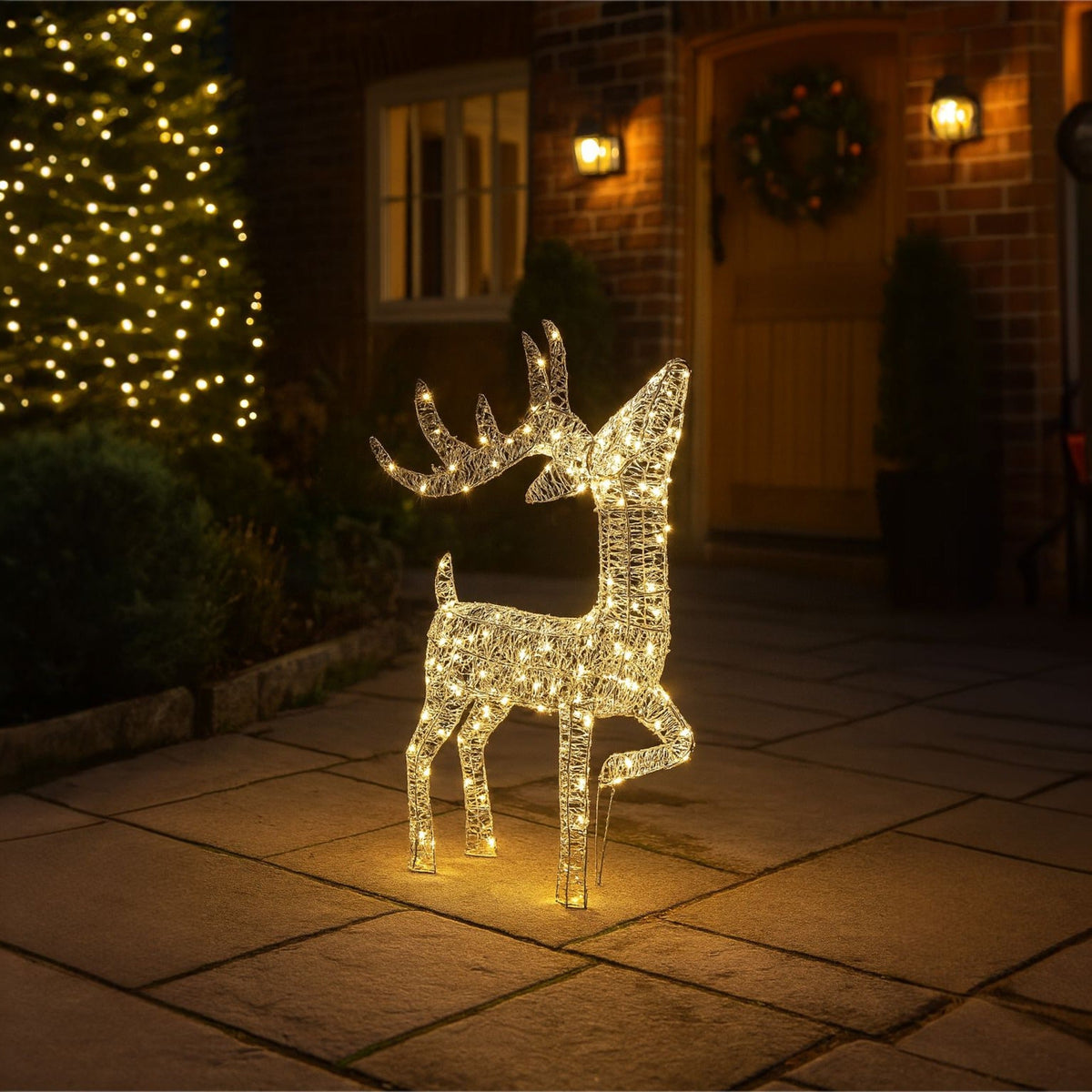 Xmas Haus Christmas Festive Silver Deer – 60cm High with 200 Warm White LEDs, Festive Decoration_Christmas Figure