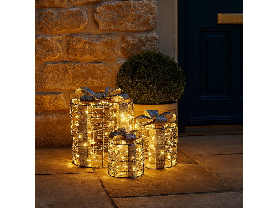 Xmas Haus Set of 3 Outdoor Christmas Holiday Festive Round Giftbox Decorations_Christmas Lights