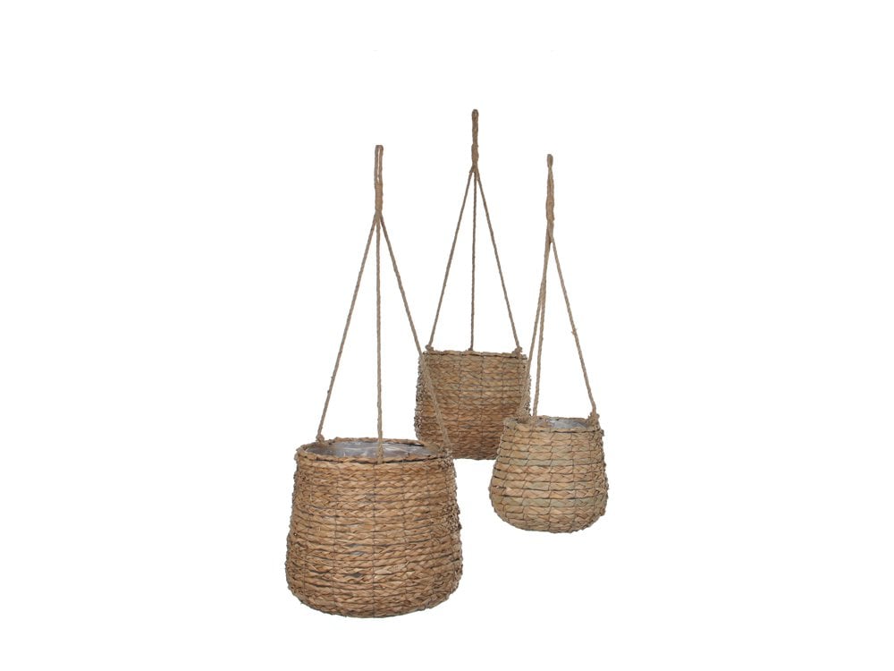 Hanging Baskets & Brackets